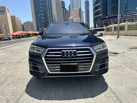Amwaj Islands, Vehicles, Cars & Trucks , BHD 7000,  Audi Q7,  2016,  Automatic,  167042 KM,  Reduced For Quick Sale - Well Maintained  Looking For A New Home