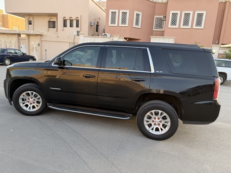Riyadh, Vehicles, Cars & Trucks , SAR 79500,  Gmc Yukon,  2017,  Automatic,  192000 KM,