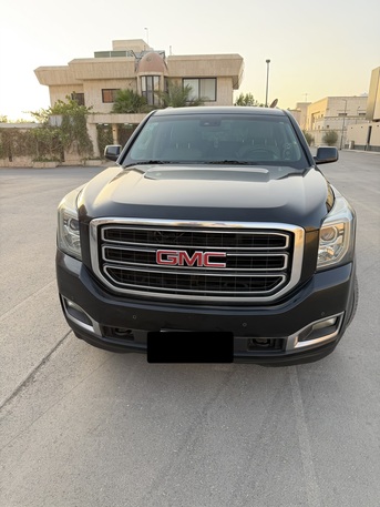 Riyadh, Vehicles, Cars & Trucks , SAR 79500,  Gmc Yukon,  2017,  Automatic,  192000 KM,