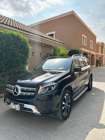 Riyadh, Vehicles, Cars & Trucks , SAR 169000,  Mercedes GLS 400,  2019,  Automatic,  72000 KM,  , Model, Black, Immaculate Condition,Low Mileage