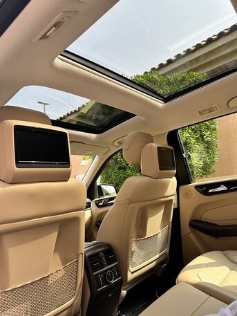Riyadh, Vehicles, Cars & Trucks , SAR 169000,  Mercedes GLS 400,  2019,  Automatic,  72000 KM,  , Model, Black, Immaculate Condition,Low Mileage