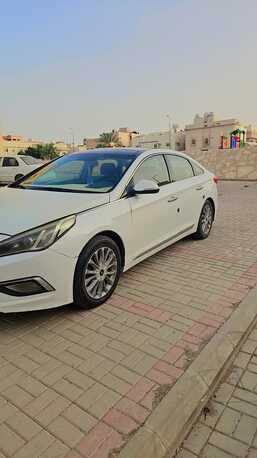 Riyadh, Vehicles, Cars & Trucks , SAR 24500,  I Am Selling A Car Hyundai Sonata Full Option 2016 Modal In Very Good Engine Full Guarante,  2016,  Automatic,  200000 KM,  کار