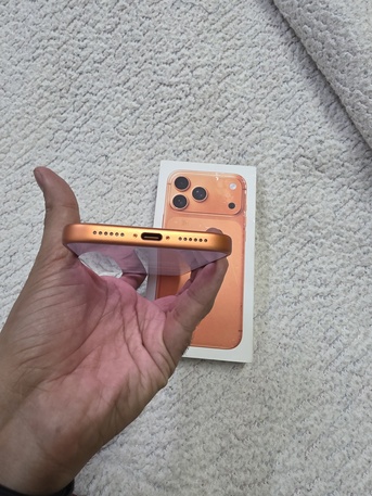 Khobar, Mobile Phones, SAR 4800,  IPhone 17 Pro Max 256gb Sale Swap 100 Battery Life Only Serious Buyer Contact Me