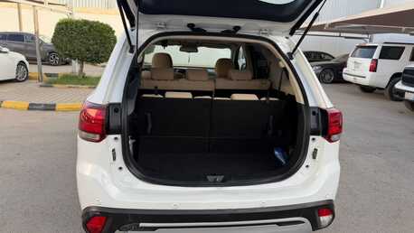 Riyadh, Vehicles, Cars & Trucks , SAR 36000,  Mitsubishi Outlander,  2022,  Automatic,  260000 KM,  , ,  , 260,000 Km, Full Option 4×4