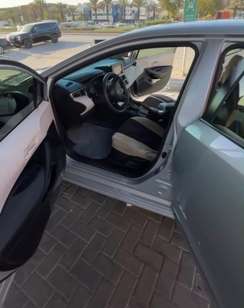 Riyadh, Vehicles, Cars & Trucks , SAR 66,  Toyota Corolla,  2024,  Automatic,  85000 KM,    XLI Executive 2.0L CVT &ndash; Excellent Condition | 66,000 SAR