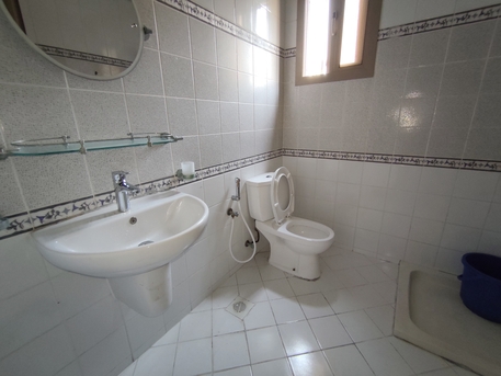 Manama, Apartments, Flats, Houses & Villas, BHD 200/year,  2 BR,  Jidali:- Groundfloor 2Bhk Semifurnished Flat On Rent..