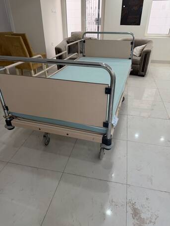 Isa Town, Health & Beauty Items, BHD 50,  Medical Patient Bed Eith Mattress