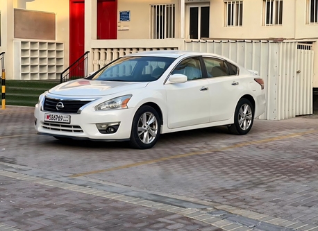 Salmabad, Vehicles, Cars & Trucks , BHD 1950,  Nissan Altima,  2016,  Automatic,  180000 KM,