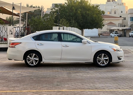 Salmabad, Vehicles, Cars & Trucks , BHD 1950,  Nissan Altima,  2016,  Automatic,  180000 KM,