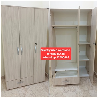 Manama, Furniture, BHD 38,  ✅️ Slightly Used Wardrobe For Sale In Good Condition With Delivery