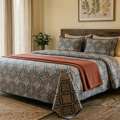 INR 1499,  King Size Cotton Bed Cover &ndash; Quilted Handloom Bedcover With Pillow Covers