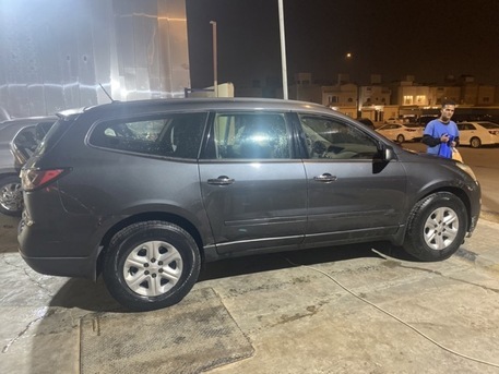 Al Aziziyah, Vehicles, Cars & Trucks , SAR 16,  Chevrolet Traverse,  2013,  Automatic,  301000 KM,