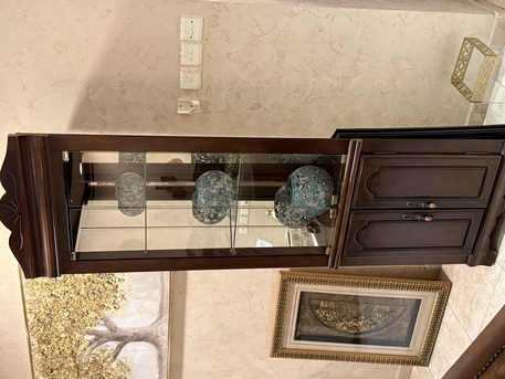 Dammam, Furniture, Vase, Paintings, Furniture And Closet For Sale