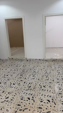 Al Malaz, Apartments, Flats, Houses & Villas, SAR 25/year,  2 BR,  2 Bedroom With Small Hall, 1 Bathroom And Kitchen
