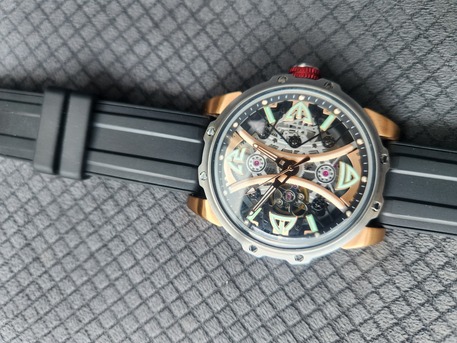 Al Aziziyah, Watches, SAR 670,  Hanboro Automatic Watch