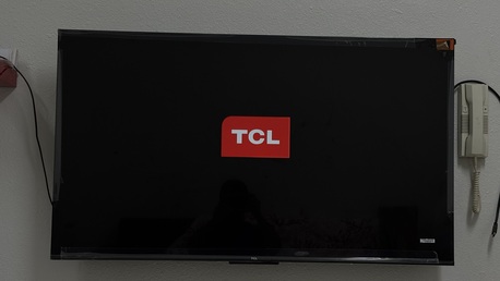 Al Thuqbah, Electronics, SAR 900,  SAR 900 &ndash; TCL 50" 4K HDR Smart TV (Like New)