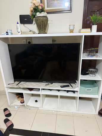 Jeddah, Electronics, SAR 800,  TV