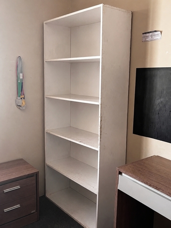 Yanbu, Furniture, SAR 100,  White Bookshelf For Urgent Sale
