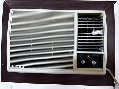 Riyadh, Air Conditioners, SAR 550,  Window AC 2 Ton Working Condition For Sale