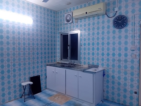 Adliya, Rooms for Rent, Adliya , In A Shearing Flat One Room Available