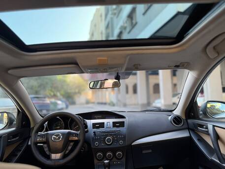 Manama, Vehicles, Cars & Trucks , BHD 1650,  Mazda 3,  2014,  Automatic,  172345 KM,   Model  Full Option In Excellent Condition