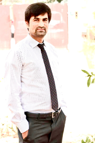 Ad Diriyah, Job Seekers, Looking Job As Driver Compay Or Office