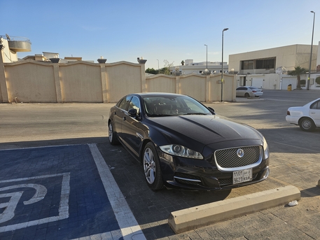 Riyadh, Vehicles, Cars & Trucks , SAR 42000,  Jaguar XJ,  2014,  Automatic,  172000 KM,  L