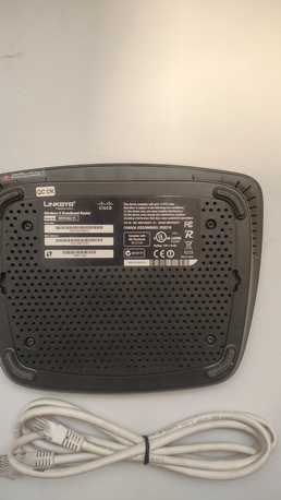 Riyadh, Computers, SAR 75,  LINKSYS Wireless-G Broadband Router  Model No. WRT54G2 V1 For Sale