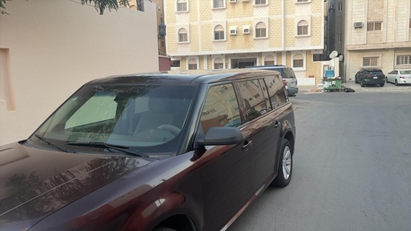 Jeddah, Vehicles, Cars & Trucks , Ford Flex,  2011,  Automatic,  300000 KM,