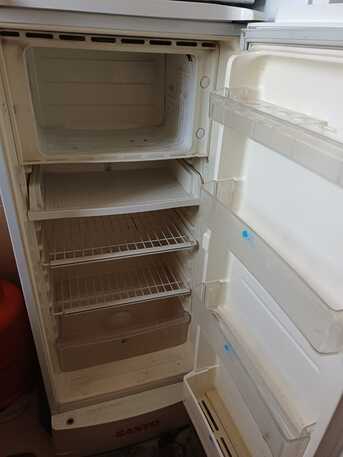 Khobar, Electronics, SAR 175,  Refrigerator For Sale - Good Working Condition - 175