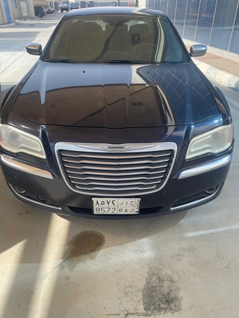 Jeddah, Vehicles, Cars & Trucks , SAR 25,  Crysler 300C,  2012,  Automatic,  310063 KM,   For Sale In A Excellent Condition