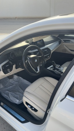 Riyadh, Vehicles, Cars & Trucks , SAR 73000,  BMW 520i 2020,  2020,  Automatic,  196000 KM,   Excellent Condition - Riyadh