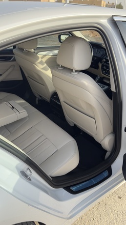Riyadh, Vehicles, Cars & Trucks , SAR 73000,  BMW 520i 2020,  2020,  Automatic,  196000 KM,   Excellent Condition - Riyadh