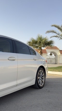 Riyadh, Vehicles, Cars & Trucks , SAR 73000,  BMW 520i 2020,  2020,  Automatic,  196000 KM,   Excellent Condition - Riyadh