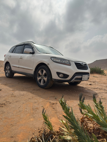 Al Suwaidi, Vehicles, Cars & Trucks , SAR 23500,  Hyundai Santa Fe,  2012,  Automatic,  251458 KM,