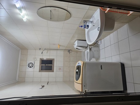 Jidhafs, Rooms for Rent, BHD 100/month,  Room For Rent With EWA 100BD