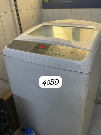 Manama, Appliances, Immediate Sale Of 1.5Ton Split Ac, Window Ac, 2Ton Split Ac, Washing Machine, Fridge, Cot