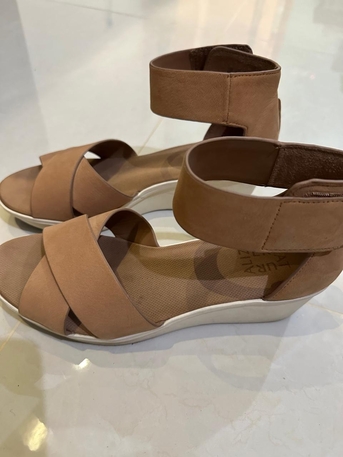Yanbu, Clothing & Accessories, SAR 30,  Branded Shoes For Sale