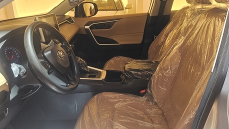 Al Aziziyah, Vehicles, Cars & Trucks , SAR 85000,  Toyota RAV4,  2023,  Automatic,  131000 KM,    For Sale
