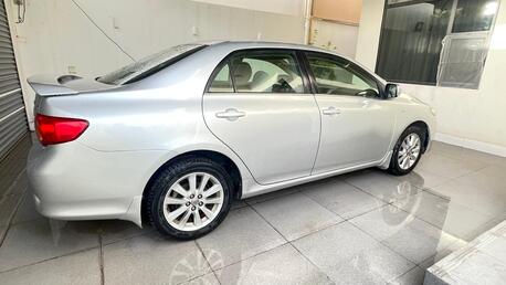 Jidhafs, Vehicles, Cars & Trucks , BHD 1800,  Toyota Corolla,  2010,  Automatic,  83 KM,   1.8 GLI  | Lady Driven | Only 83,000 KM | Excellent Condition 🚗✨