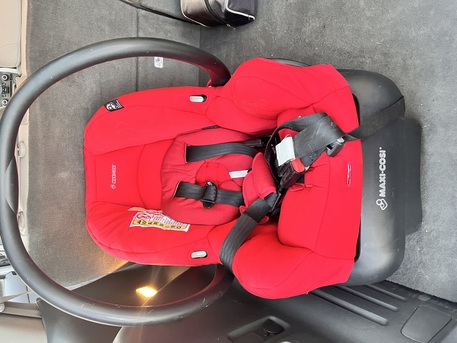 Riyadh, Baby & Kid Stuff, SAR 180,  Selling A Maxi-Cosi Mico AP Infant Car Seat With Base In Bright