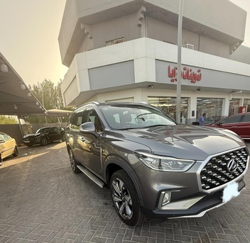 Dammam, Vehicles, Cars & Trucks , SAR 65000,  Maxus D90,  2022,  Automatic,  51000 KM,    For Sell Dammam