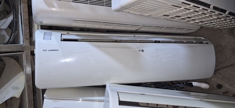 Riyadh, Air Conditioners, SAR 650,  Split Types Air Conditions "Exchange Offer