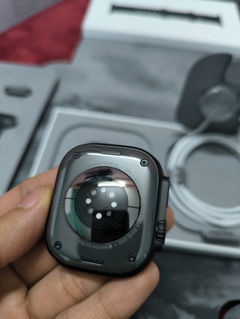 Hara, Mobile Phones, SAR 2200,  Apple Watch Ultra 3 49mm Black Ti (1 Month Used)