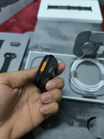 Hara, Mobile Phones, SAR 2200,  Apple Watch Ultra 3 49mm Black Ti (1 Month Used)