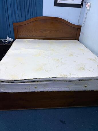 Riyadh, Household Items, SAR 1200,  For Sale: Gently Used Wooden Furniture In Excellent Condition!