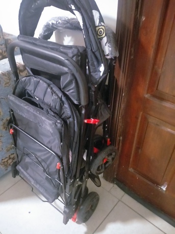 Al Sharafeyah, Baby & Kid Stuff, SAR 150,  Baby Stroller For Twins