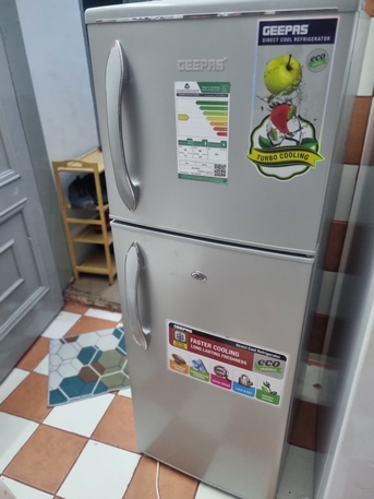 Riyadh, Electronics, SAR 700,  New Geepas Fridge Small