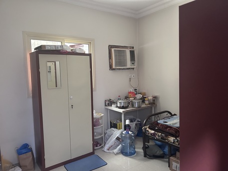 Thuqbah, Rooms for Rent, SAR 1000/month,  Furnished,  Semi Furnished Room Available In 2BHK Flat