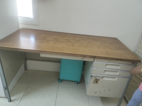 Manama, Furniture, BHD 5,  Table For Sale